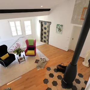 https://villa-degiacomi.hotelinveneto.com