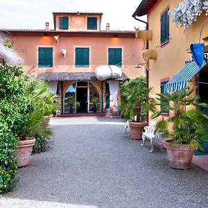 Bed & Breakfast Fattoria Santa Lucia Borgo Cantina, San Gervasio (Pisa)