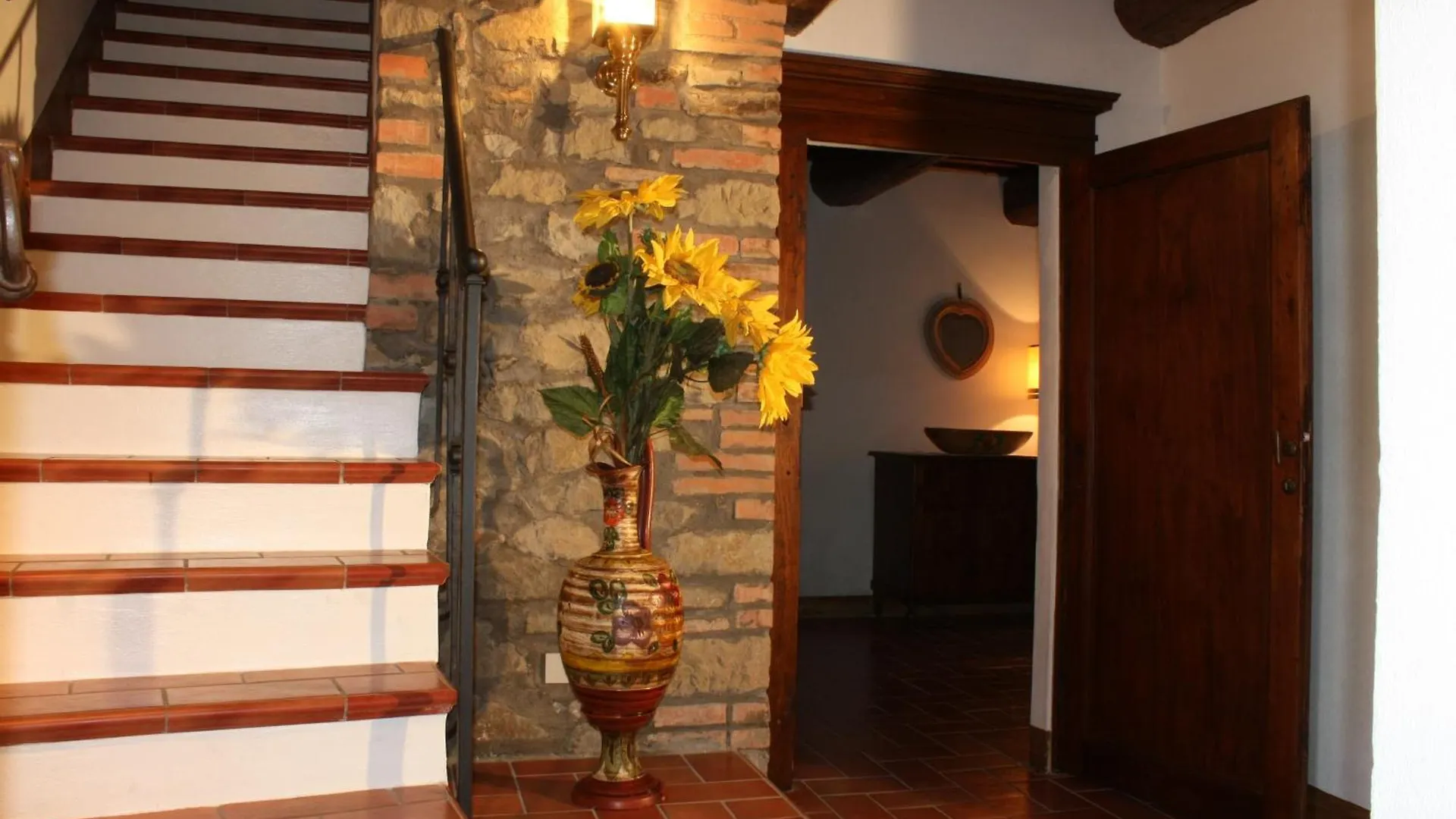 Bed & Breakfast Villa La Nussa Capolona