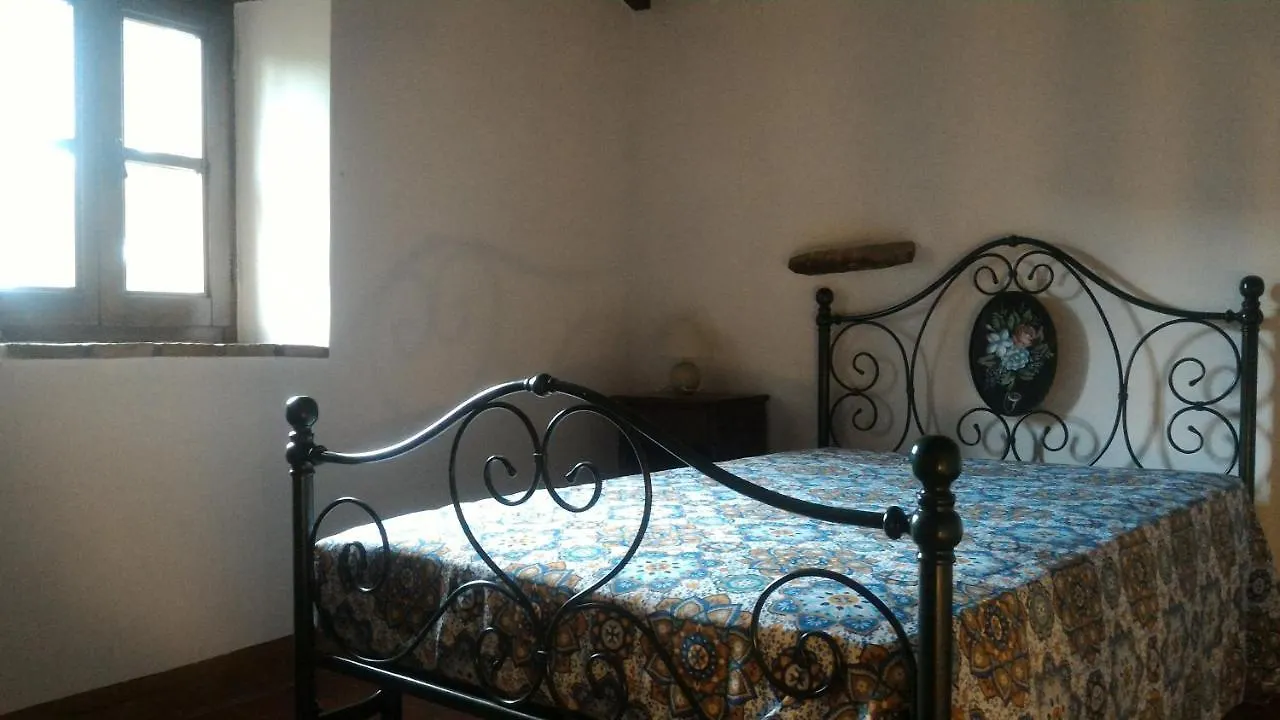 *** Bed & Breakfast Villa La Nussa Capolona Italy